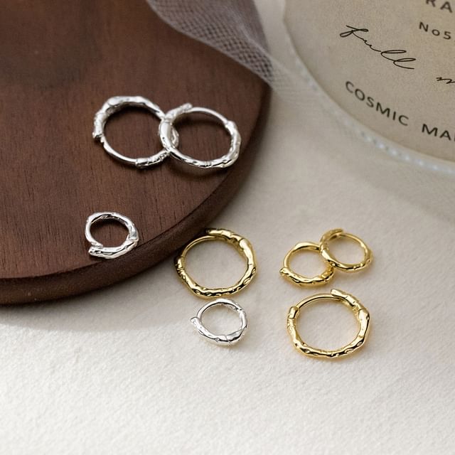 A-ROCH-925 Sterling Silver Hoop Earring Huggie Earring
