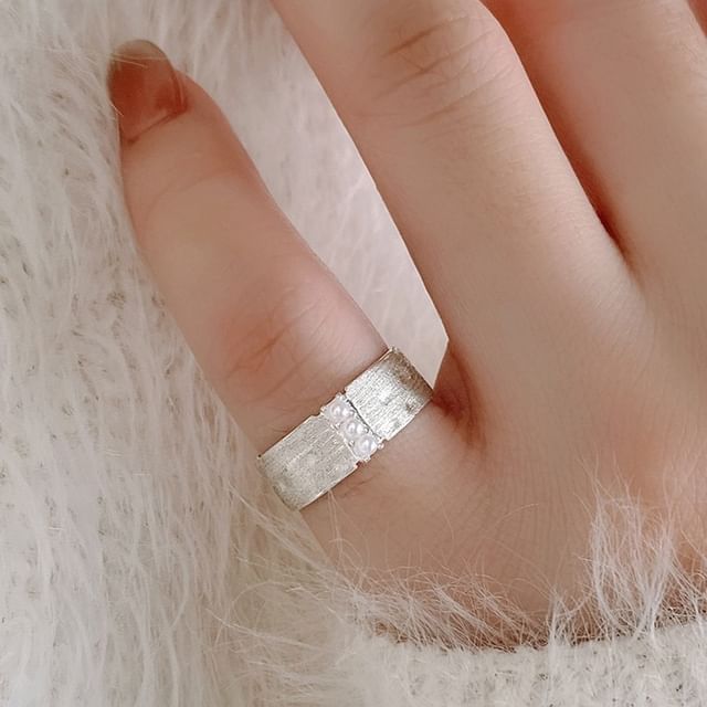 A-ROCH-925 Sterling Silver Rhinestone Brushed Open Ring