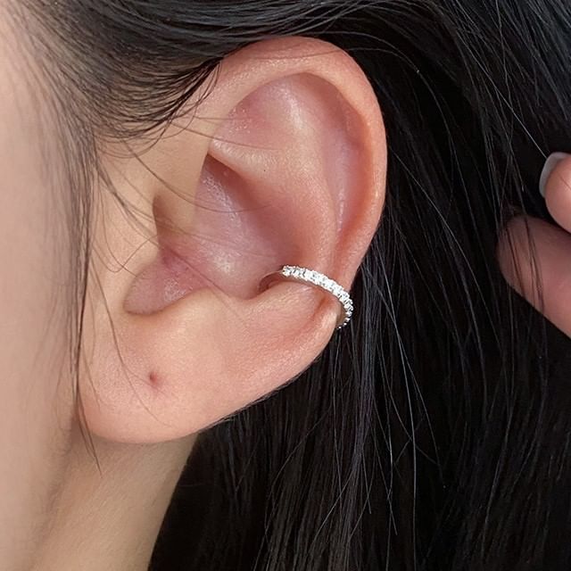 A-ROCH-925 Sterling Silver Rhinestone Ear Cuff
