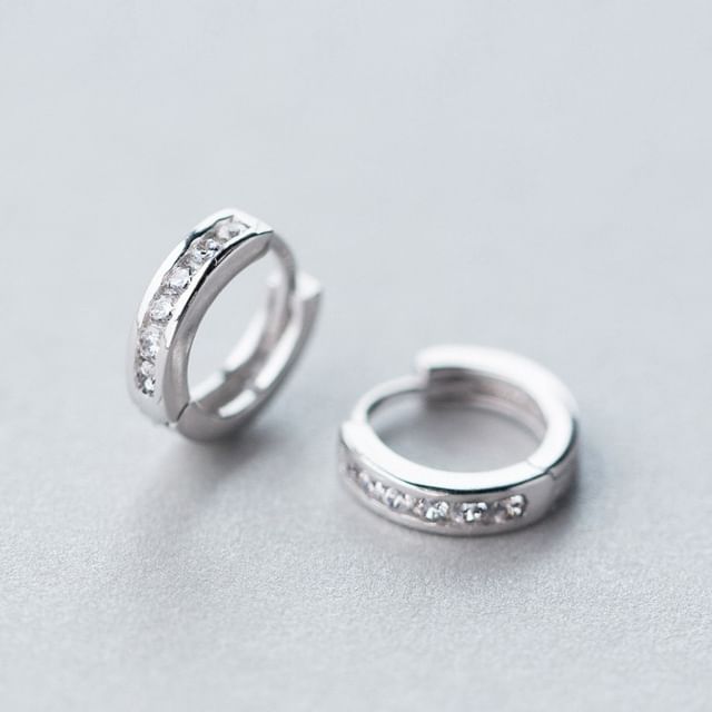 A-ROCH-925 Sterling Silver Rhinestone Huggie Earring