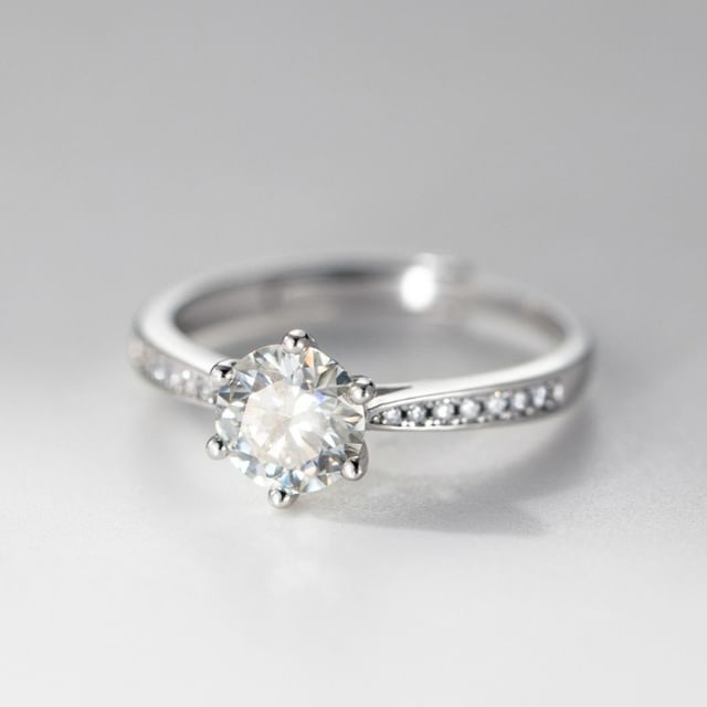 A-ROCH-925 Sterling Silver Rhinestone Ring