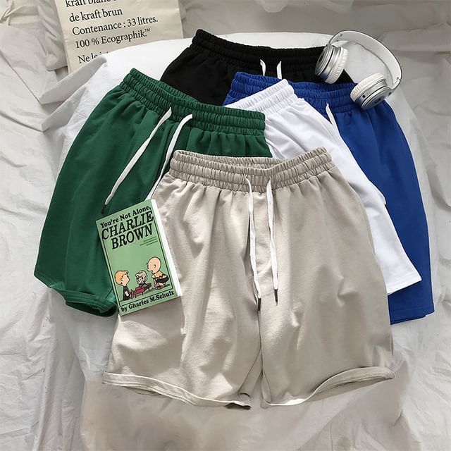 Acrius-Mid Rise Plain Shorts