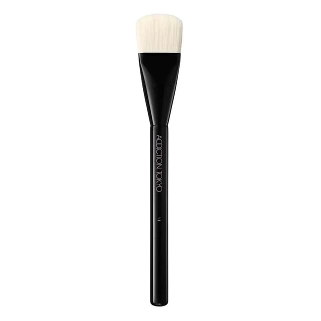 ADDICTION-Foundation Brush 11
