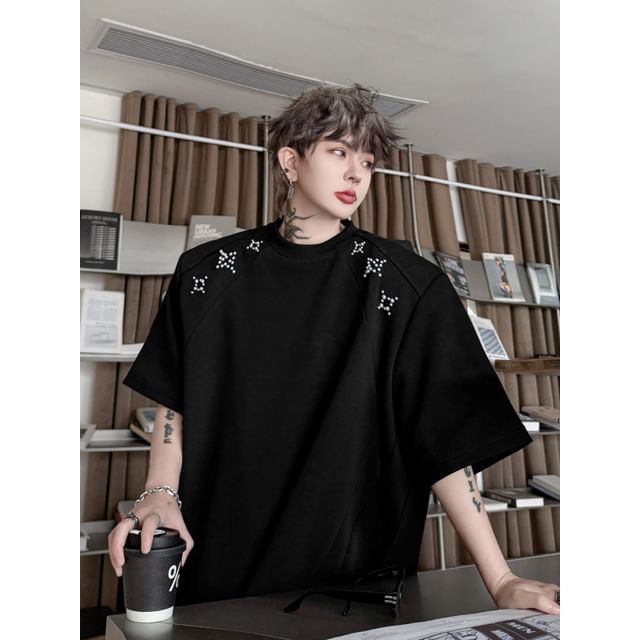 Adothuiastic-Elbow-Sleeve Crewneck Studded T-Shirt