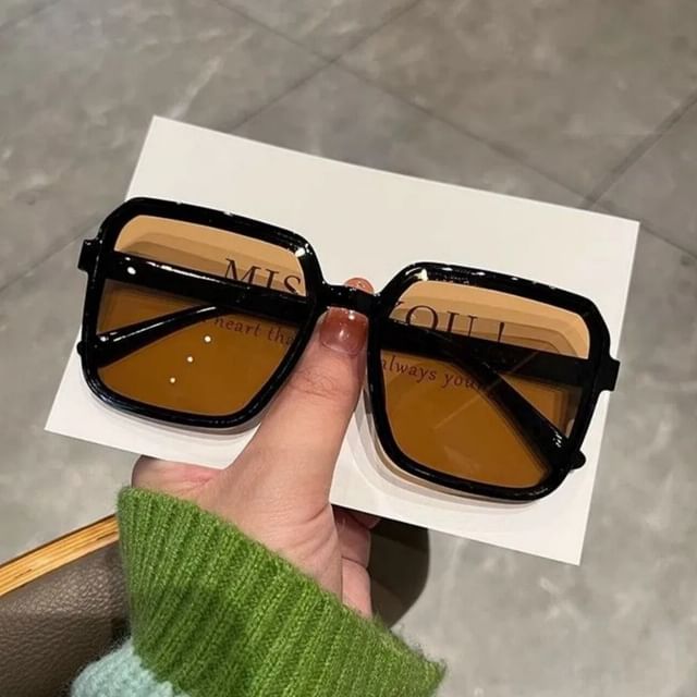 Aisyi-Square Frame Sunglasses