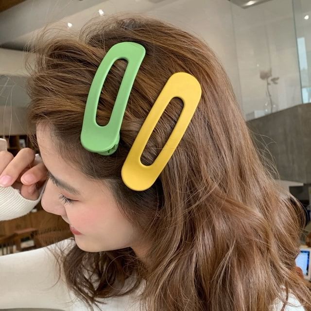 Allyrinta-Large Matte Hair Clip