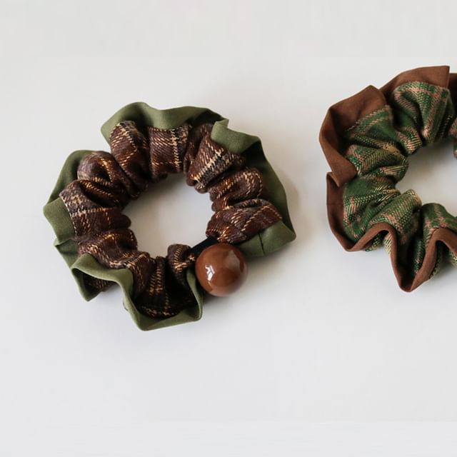 Allyrinta-Plaid Panel Scrunchie