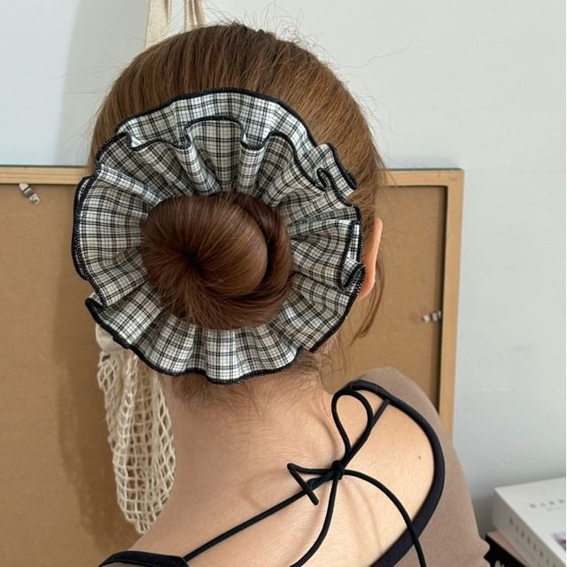Allyrinta-Plaid Ruffle Scrunchie