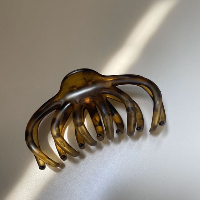 Allyrinta-Plastic Hair Claw