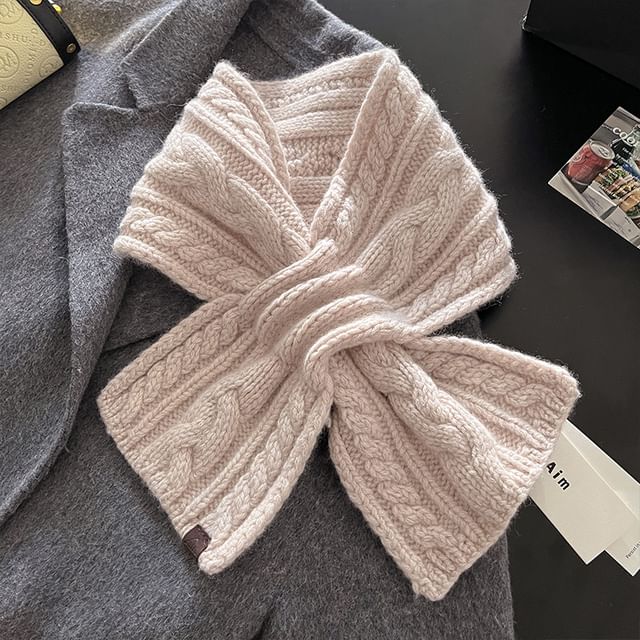 Amandier-Crochet Wool Scarf