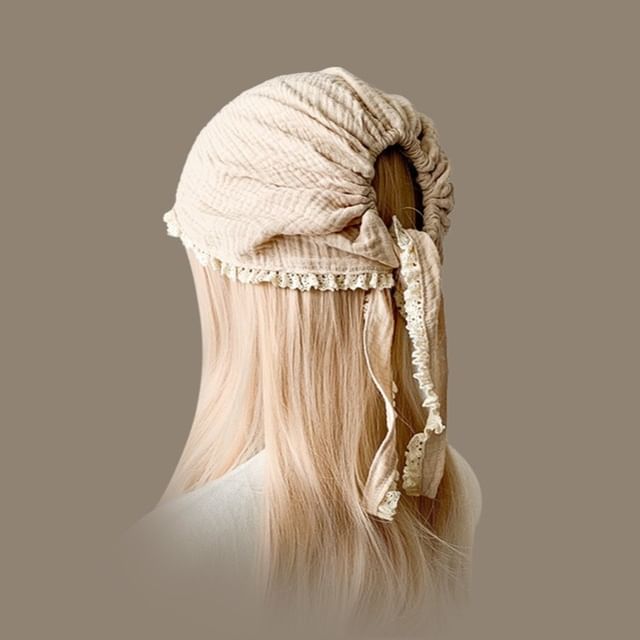 Amandier-Lace Trim Headkerchief