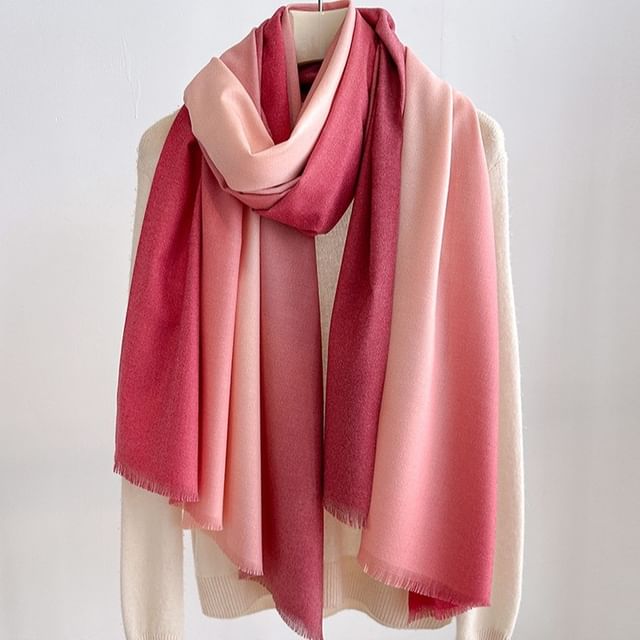 Amandier-Plain Fringed Shawl