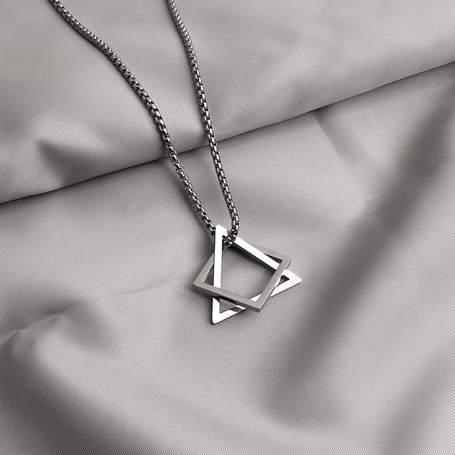 Andante-Interlocking Shapes Pendant Alloy Necklace Various Designs