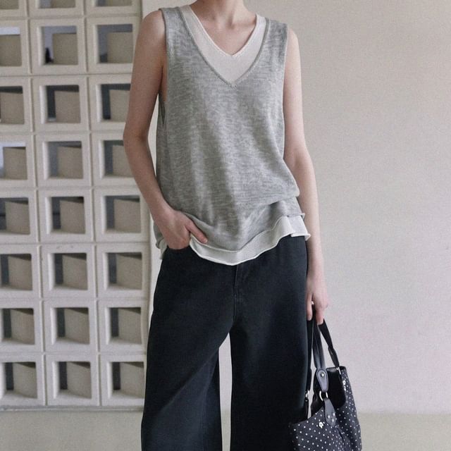 ANORA-V-Neck Two Tone Layered Tank Top