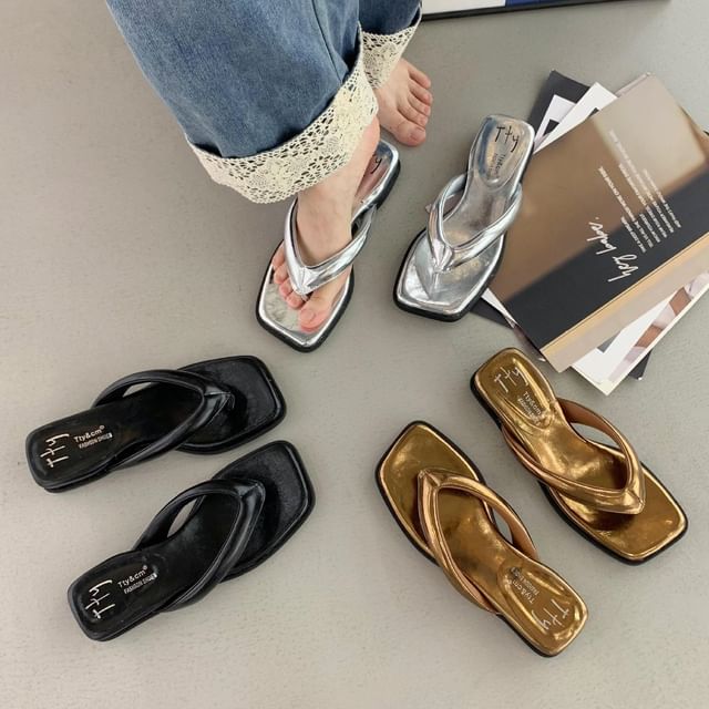 Anran-Metallic Square Toe Thong Sandals