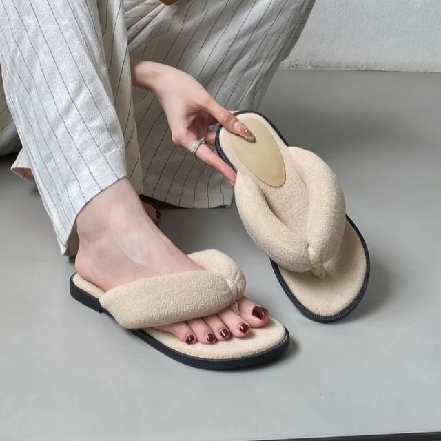 Anran-Padded Strap Flat Thong Sandals