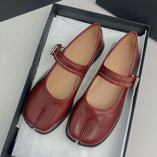 Anran-Split Toe Plain Faux Leather Mary Jane Shoes