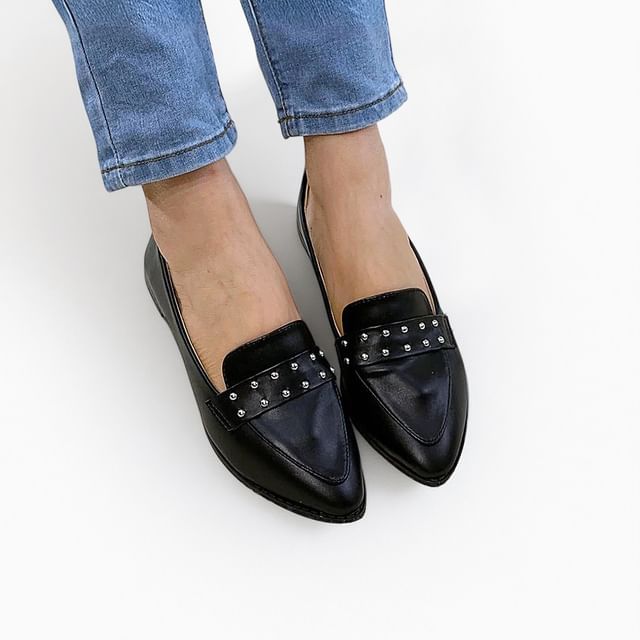 Anran-Studded Pointed Penny Loafers