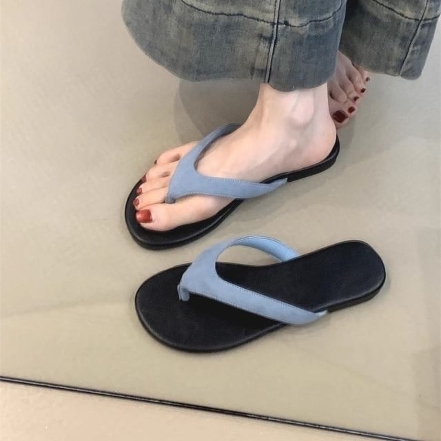 Anran-Two Tone Flat Flip Flops
