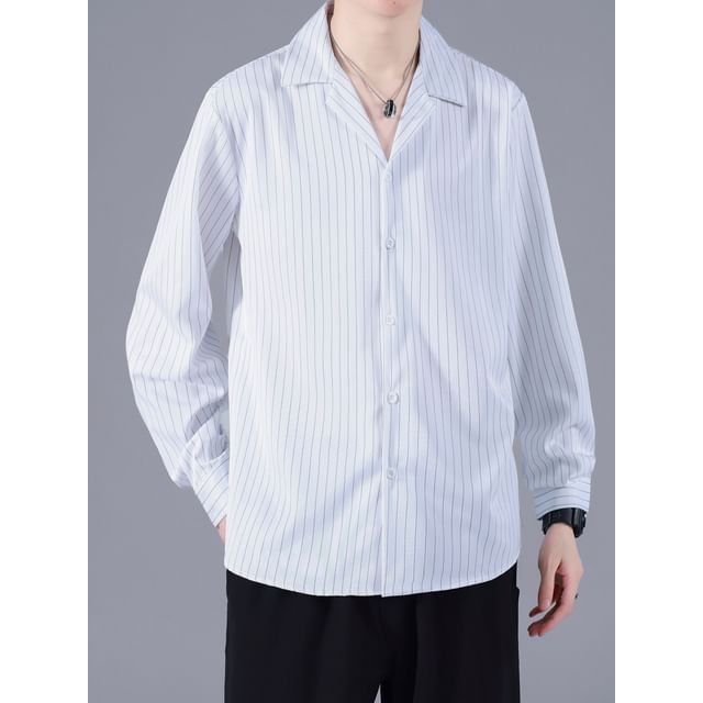 Antaeus-Long Sleeve Collared Pinstriped Shirt