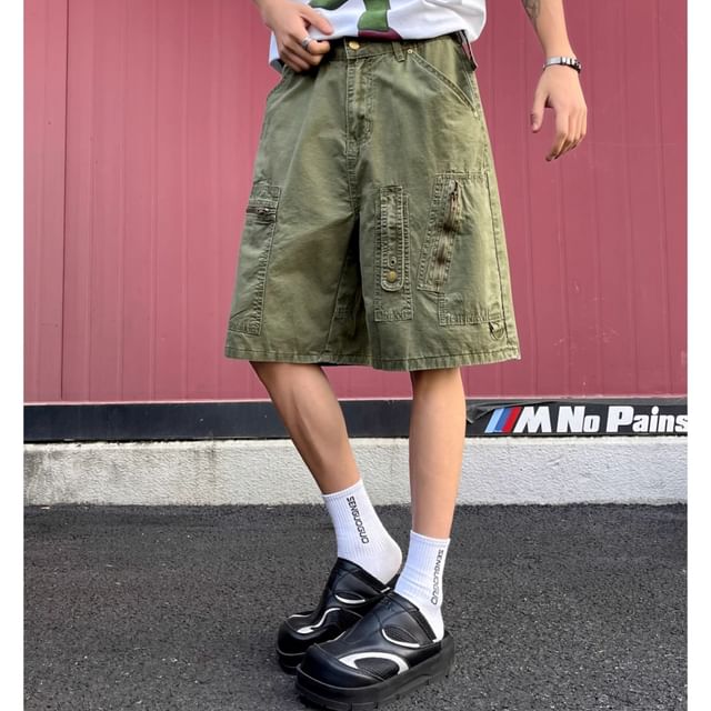 Antaeus-Mid Rise Plain Cargo Shorts