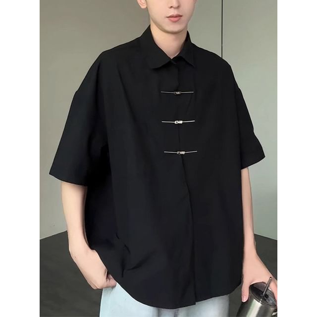 Antaeus-Short Sleeve Collared Plain Buckle Shirt