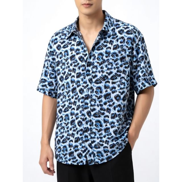 Aozora-Short Sleeve Collared Leopard Print Shirt