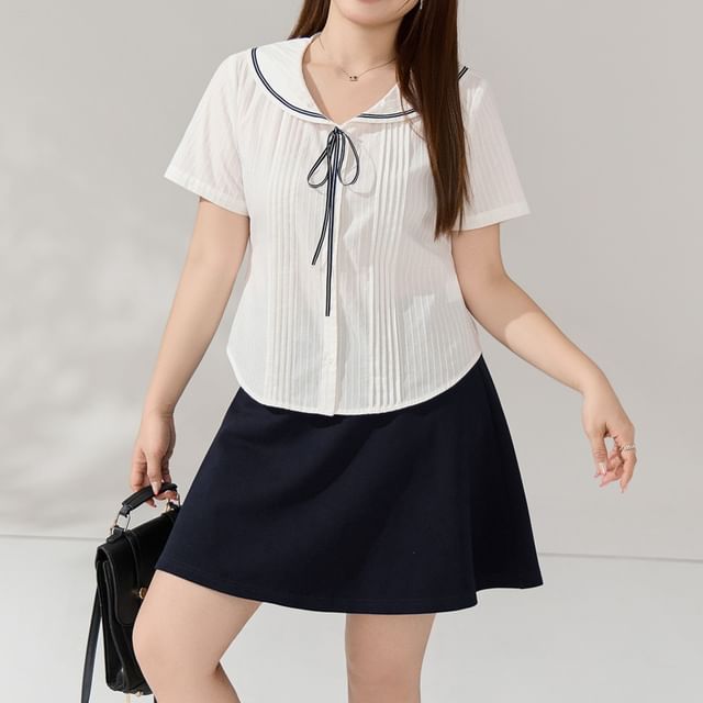 Appelsin-Short Sleeve Collared Striped Pintuck Blouse
