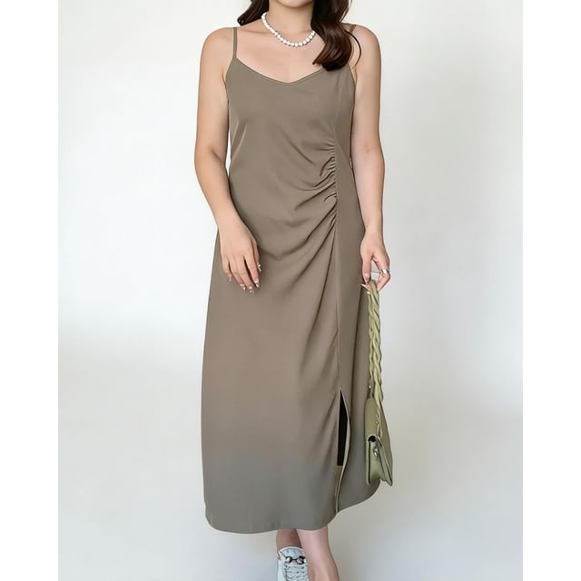 Appelsin-Spaghetti Strap V-Neck Plain Ruched Side-Slit Midi Sheath Dress