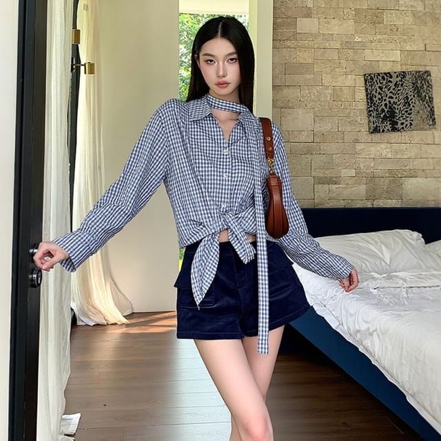 Arabesquito-Set Long-Sleeve Collared Plaid Button-Up Blouse Skinny Scarf