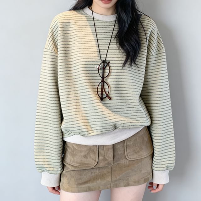 Asiris-Crew Neck Striped Sweatshirt