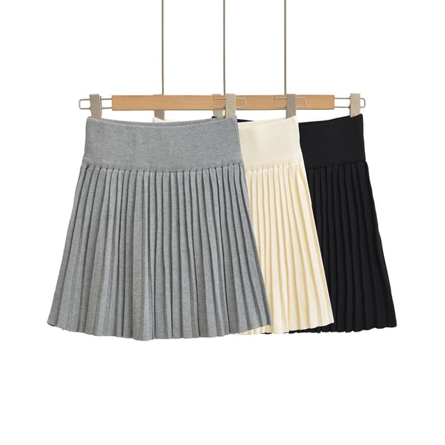Asiris-High Rise Plain Knit Mini Pleated Skirt