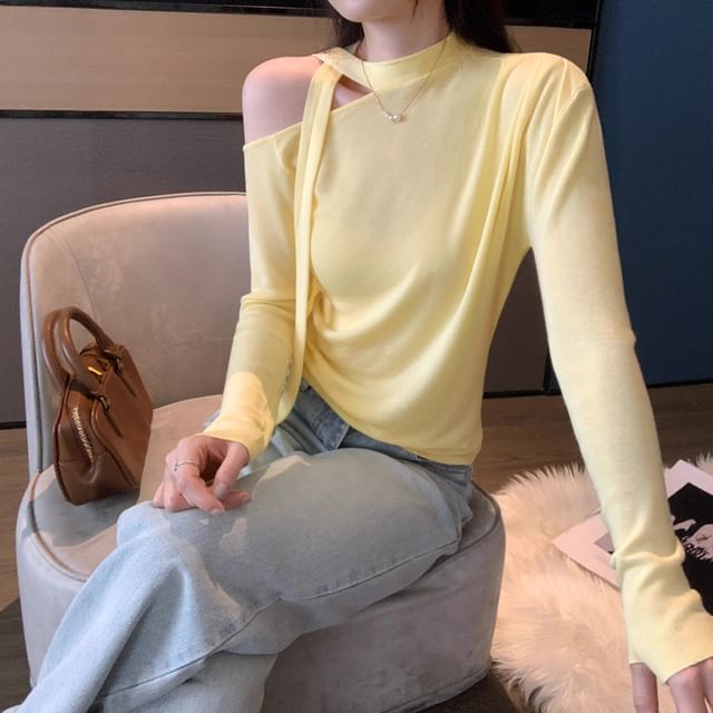 Asiris-Long Sleeve Cold Shoulder Plain Tie-Up Knit Top
