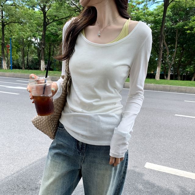 Asiris-Long-Sleeve Scoop Neck Plain T-Shirt