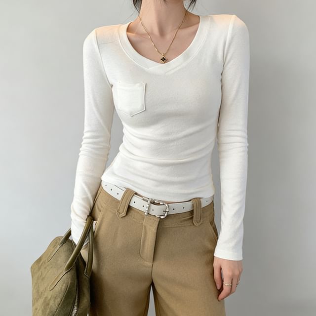 Asiris-Long-Sleeve V-Neck Plain Crop T-Shirt