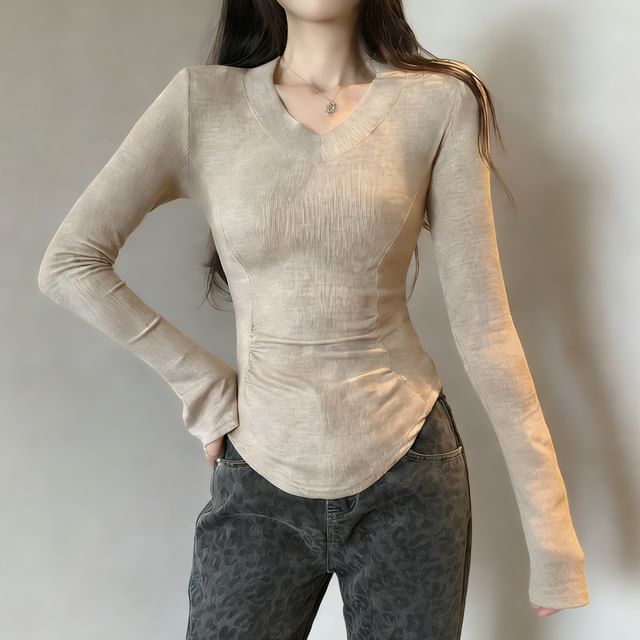 Asiris-Long Sleeve V-Neck Ribbed Knit Top