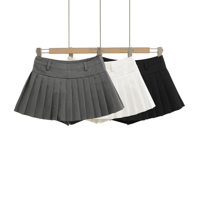 Asiris-Low Waist Plain Mini Pleated Skirt