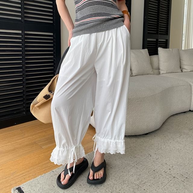 Asiris-Mid Waist Lace Hem Plain Crop Harem Pants