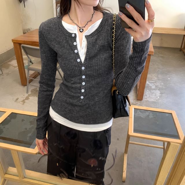 Asiris-Mock Two-Piece Long-Sleeve Crew Neck Two Tone Half-Buttoned Knit Top