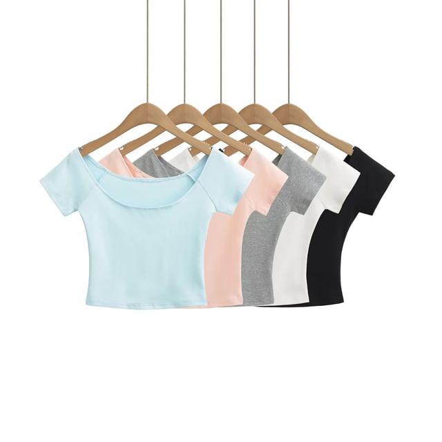 Asiris-Off-Shoulder Short-Sleeve Plain Tee