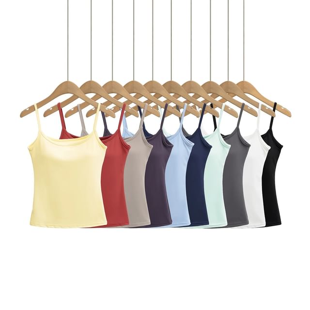 Asiris-Scoop Neck Plain Camisole Top