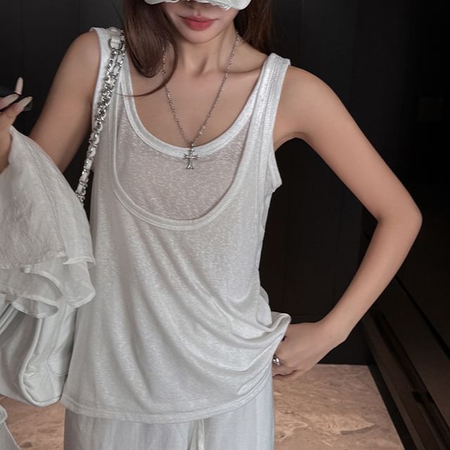 Asiris-Scoop Neck Plain Mock Two Piece Tank Top