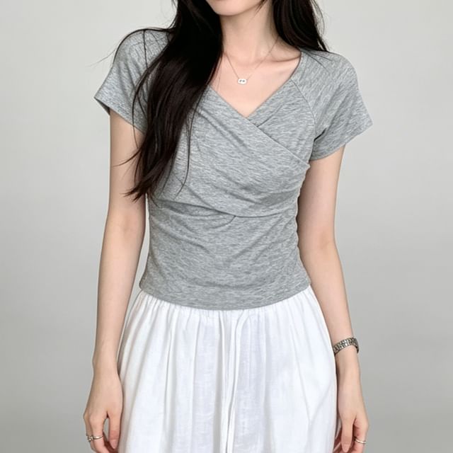 Asiris-Short-Sleeve V-Neck Plain Crop T-Shirt