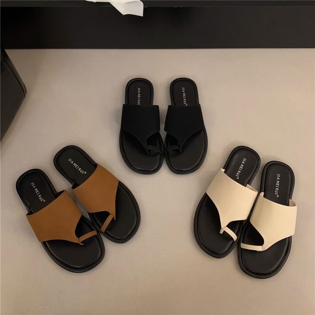 Asterisk-Faux Leather Loop Toe Slide Sandals