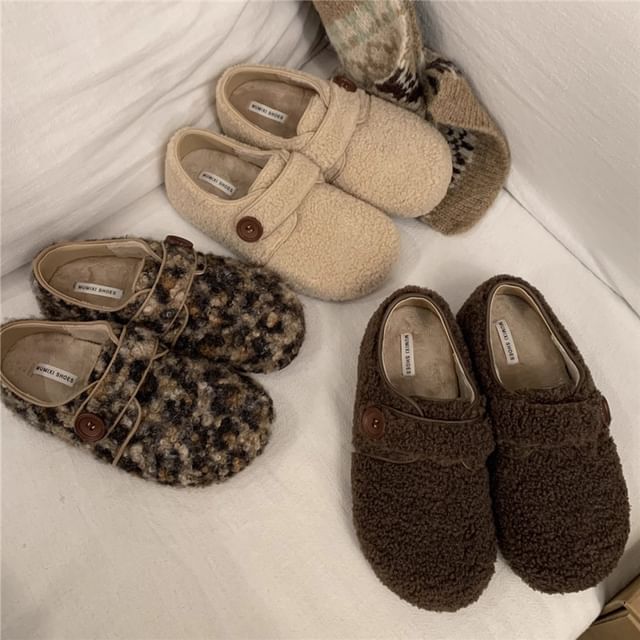 Asterisk-Fleece-Lined Platform Shoes