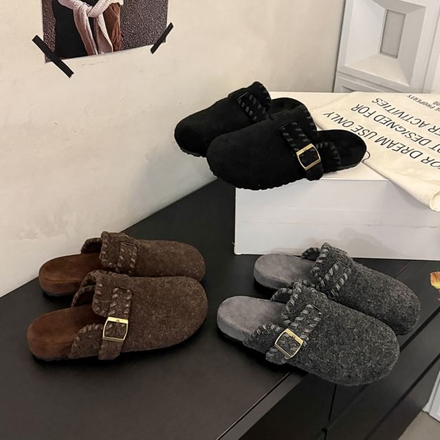 Asterisk-Platform Buckled Stitched Mules
