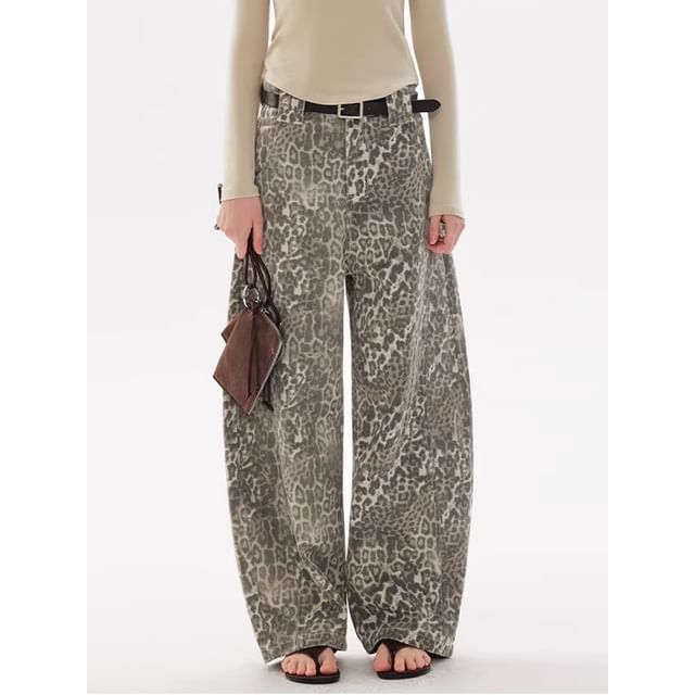 Ateso-Mid Rise Leopard Print Baggy Jeans
