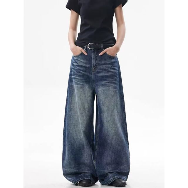 Ateso-Mid Rise Washed Baggy Jeans