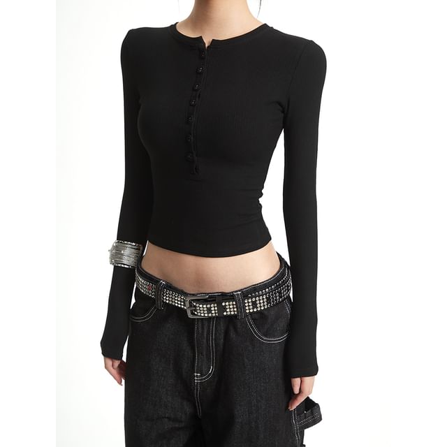 AXEN-Long-Sleeve Plain Crop Henley Tee