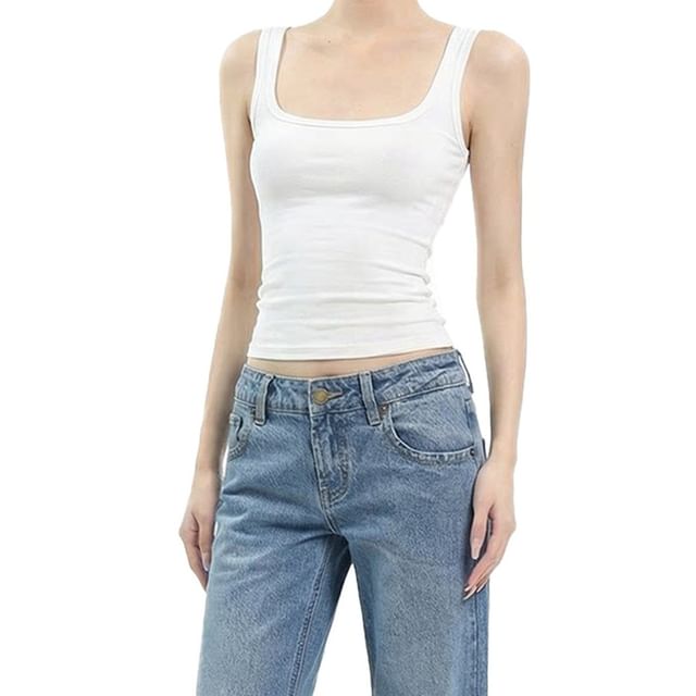 AXEN-Square Neck Plain Slim Fit Crop Tank Top
